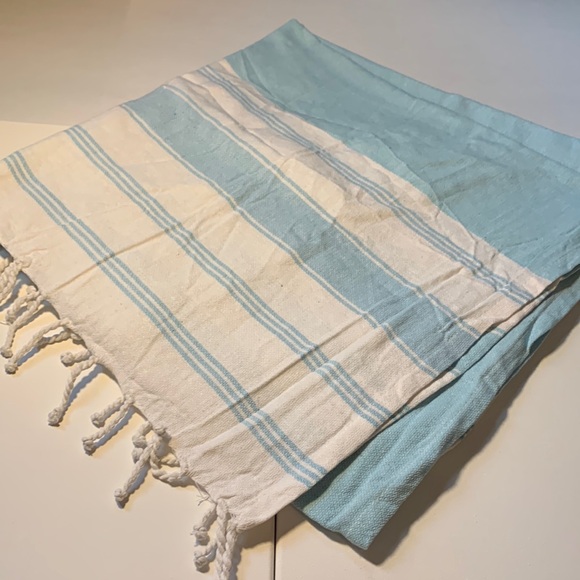 NWOT, Turkish towel, blue and white. - Picture 1 of 5